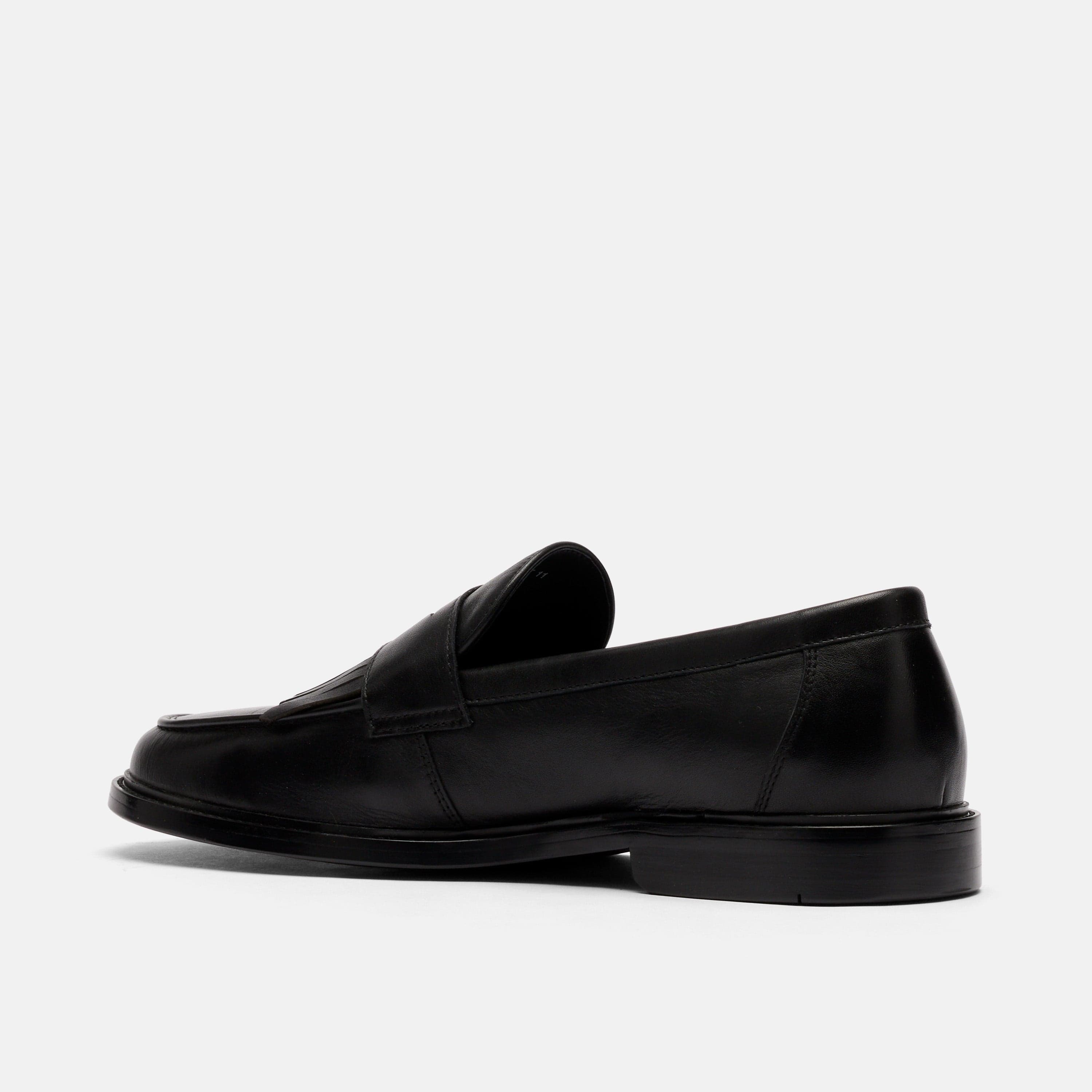 Clint Black Calf Leather Kiltie Loafers