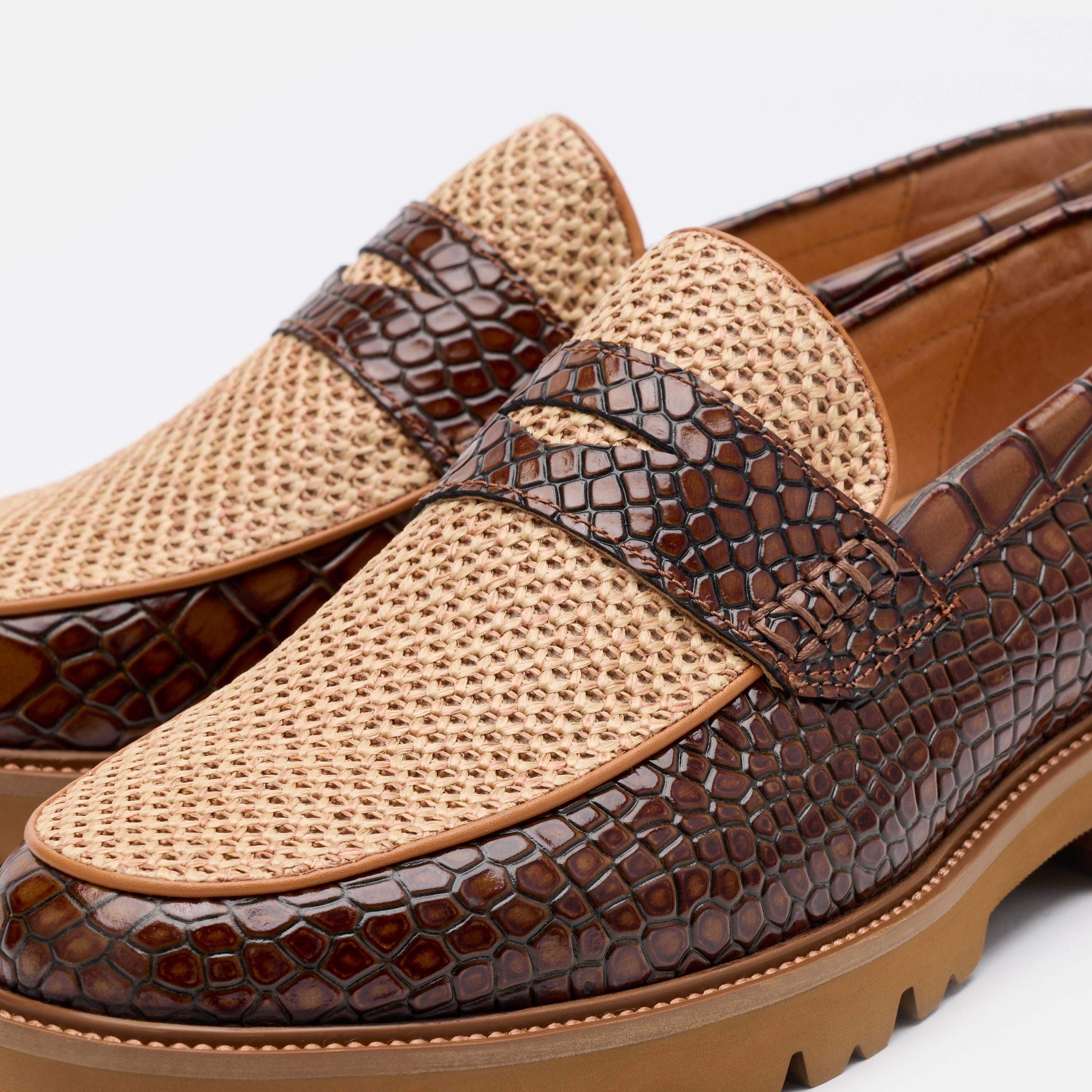 Diazzee 'La Palma' Lug Penny Loafers