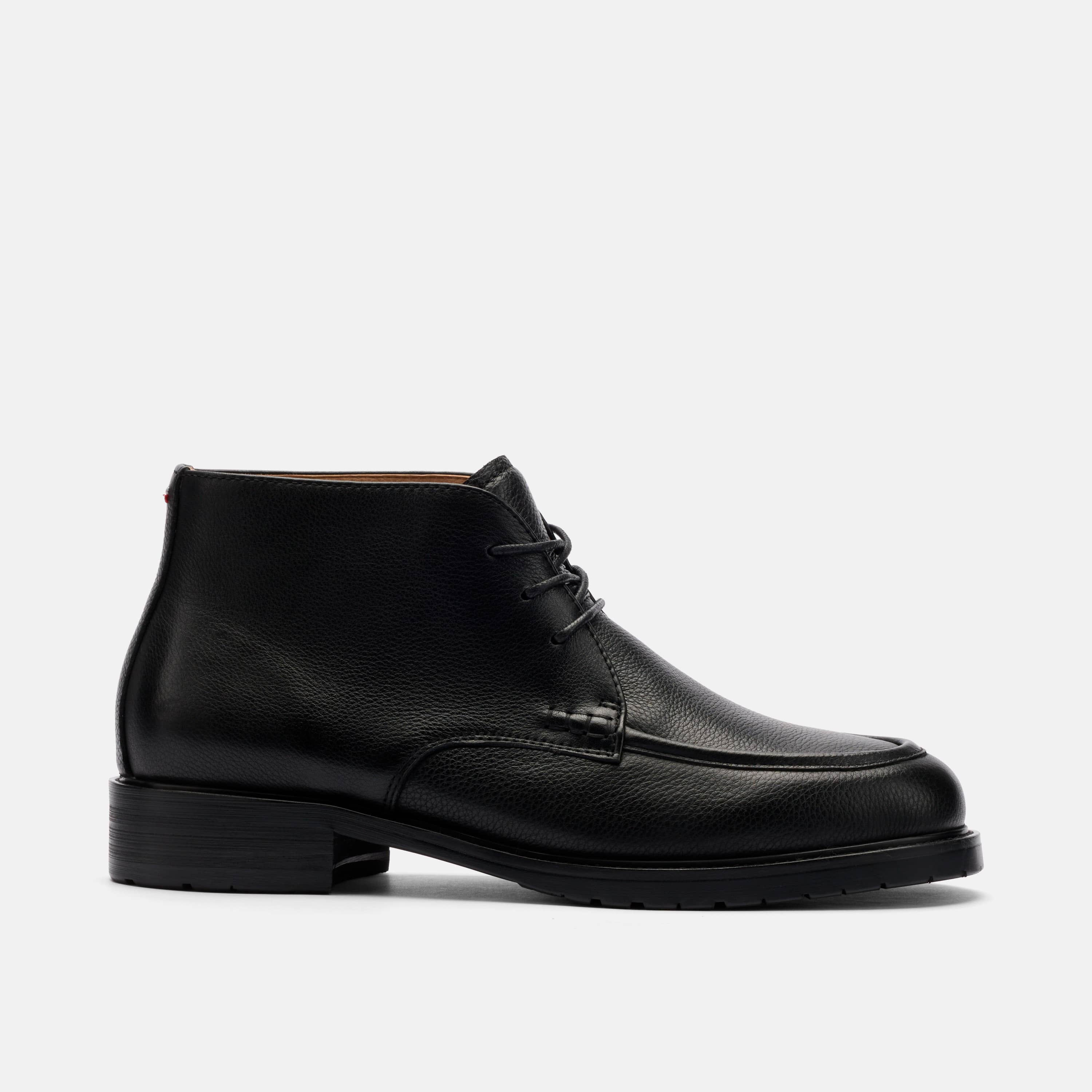 Logan Black Leather Chukka Boots