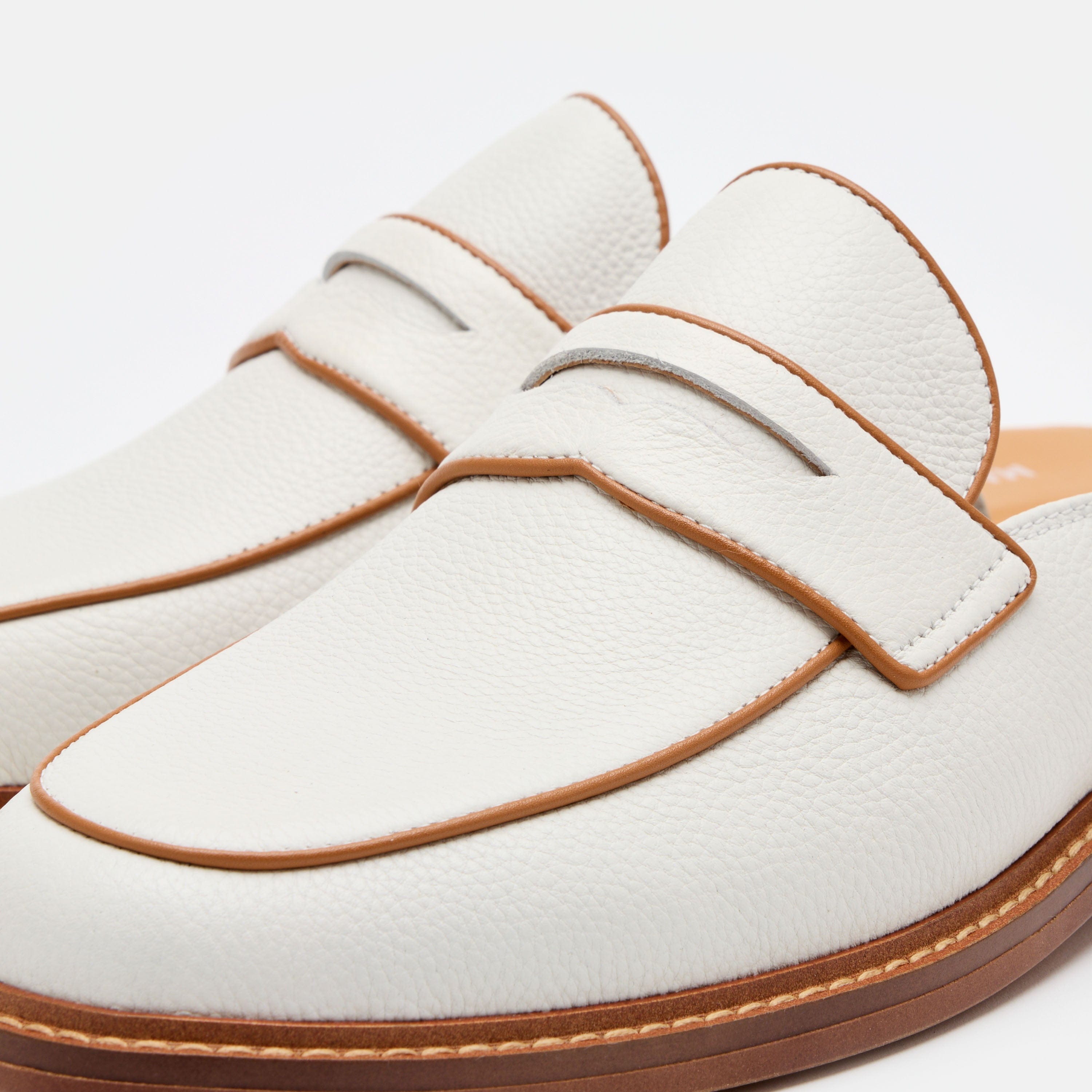 Del Mar White Pebble Loafer Mules