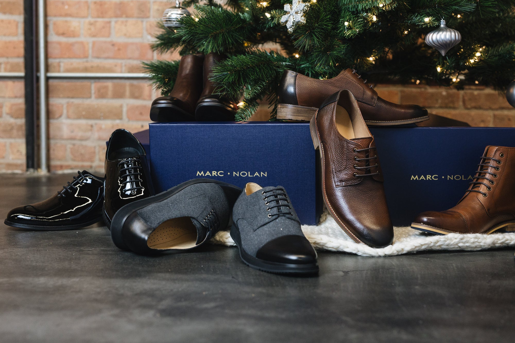 Looking for the perfect gift for your husband, boyfriend, brother or father? Marc Nolan shoes make a great gift for all the guys in your life. 