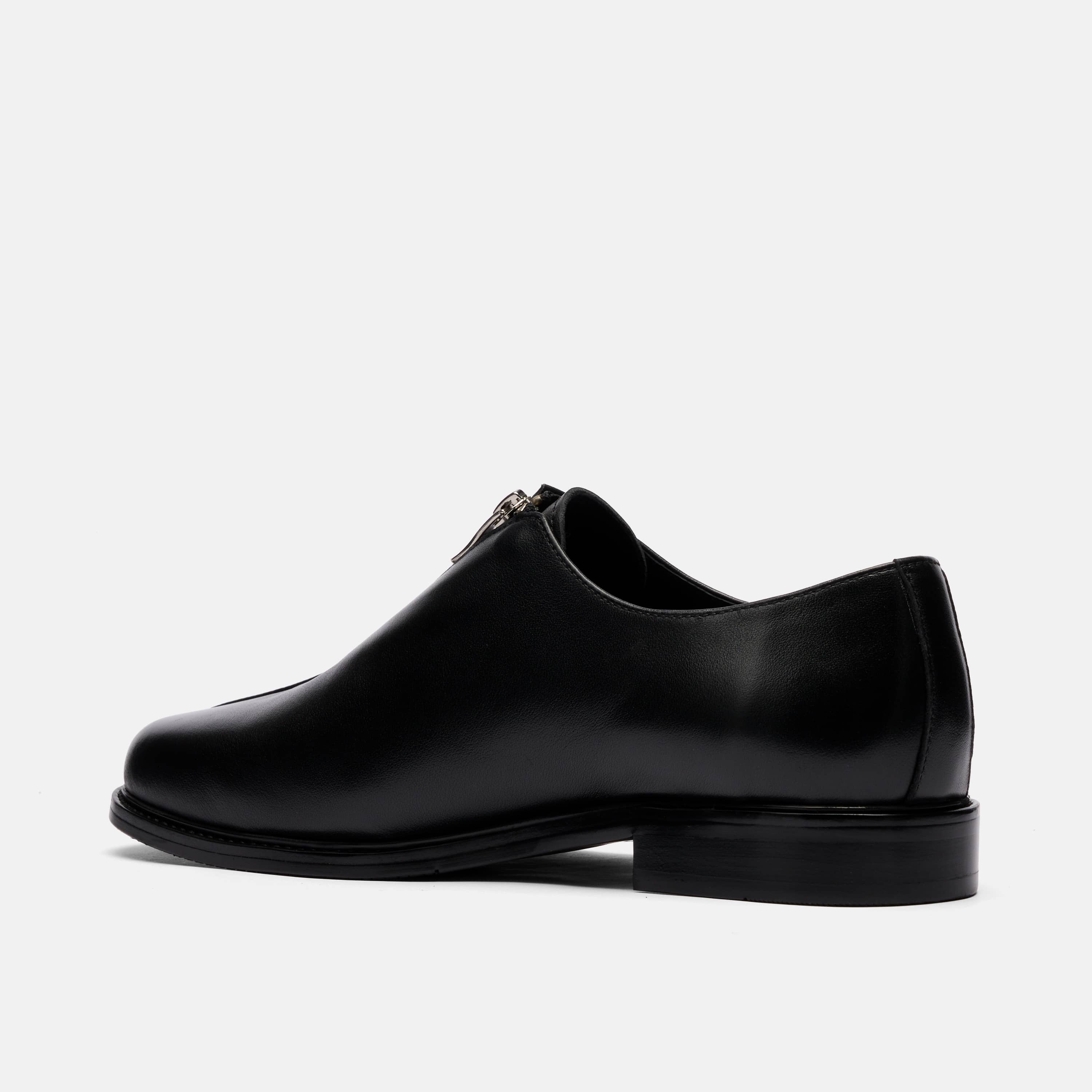 Axe by Nikko Washington — Black Zip Oxford