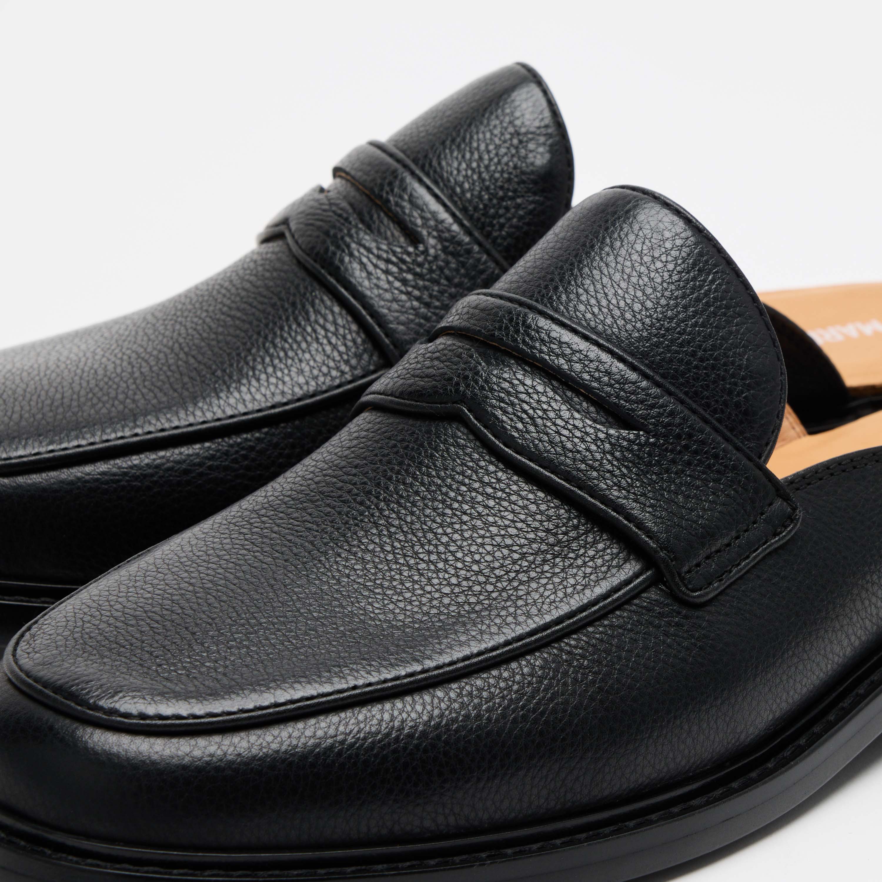 Del Mar Black Pebble Loafer Mules