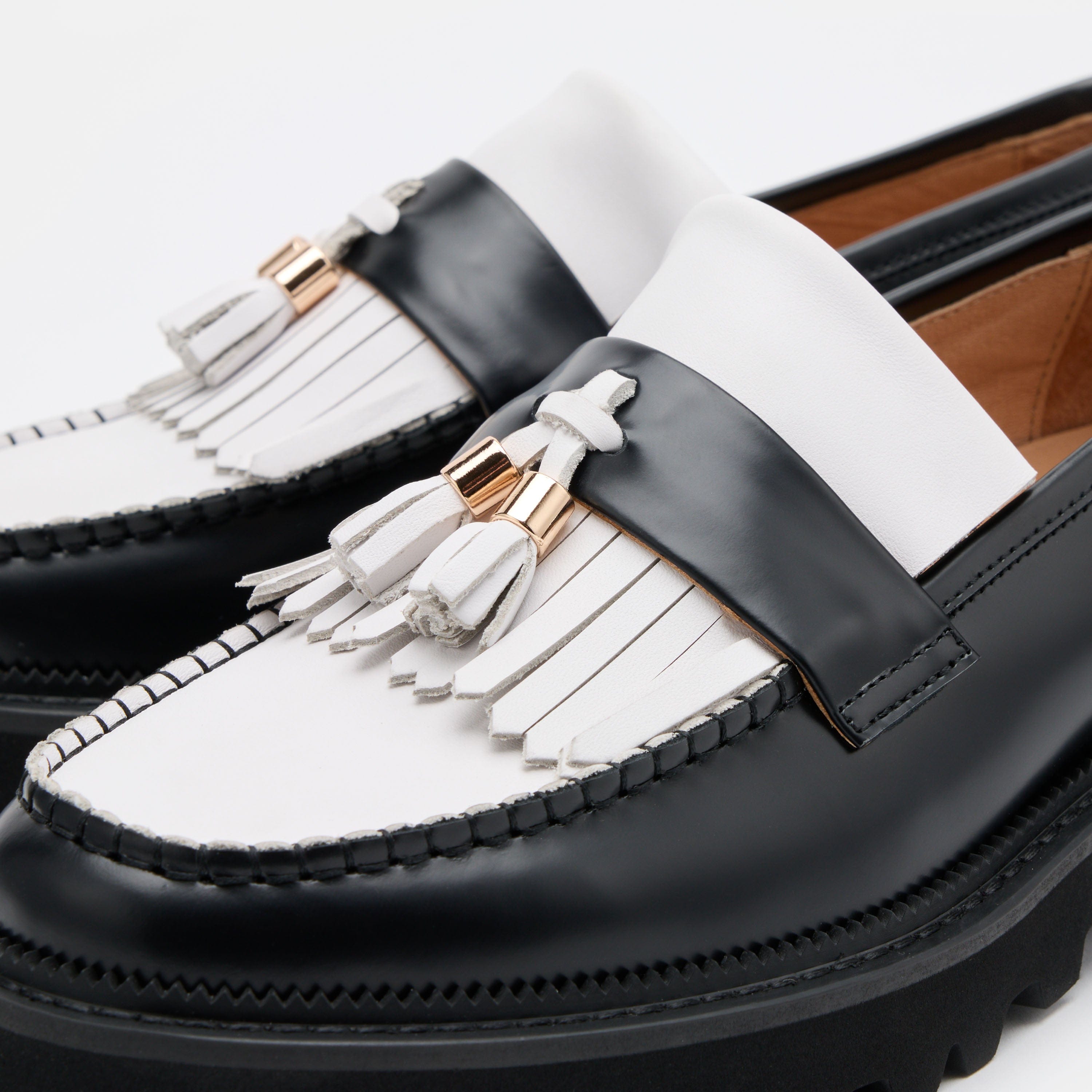 Journey Black/White Leather Lug Tassel Loafer