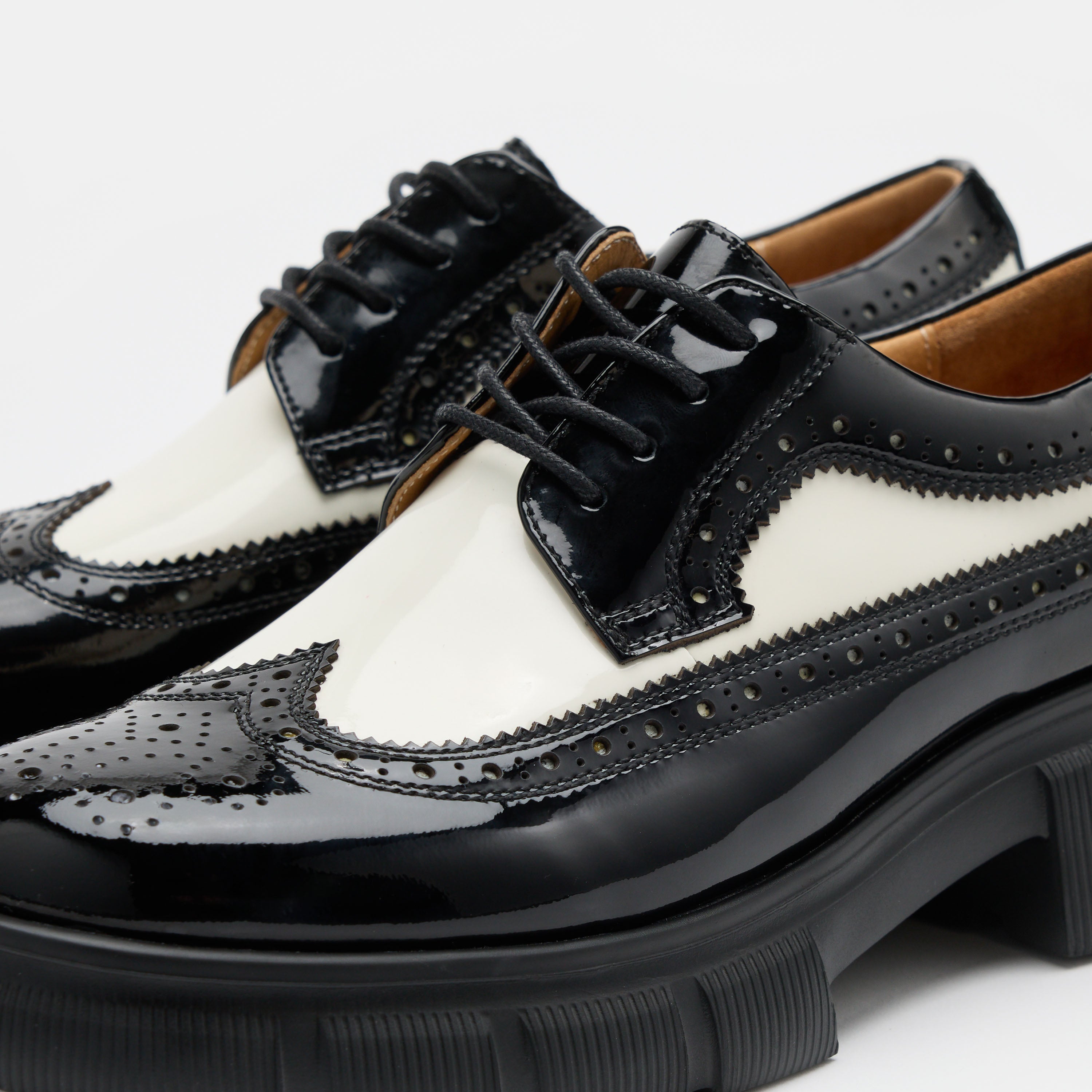 Ms. Alexander Black/White Patent Leather Lug Wingtip Derby