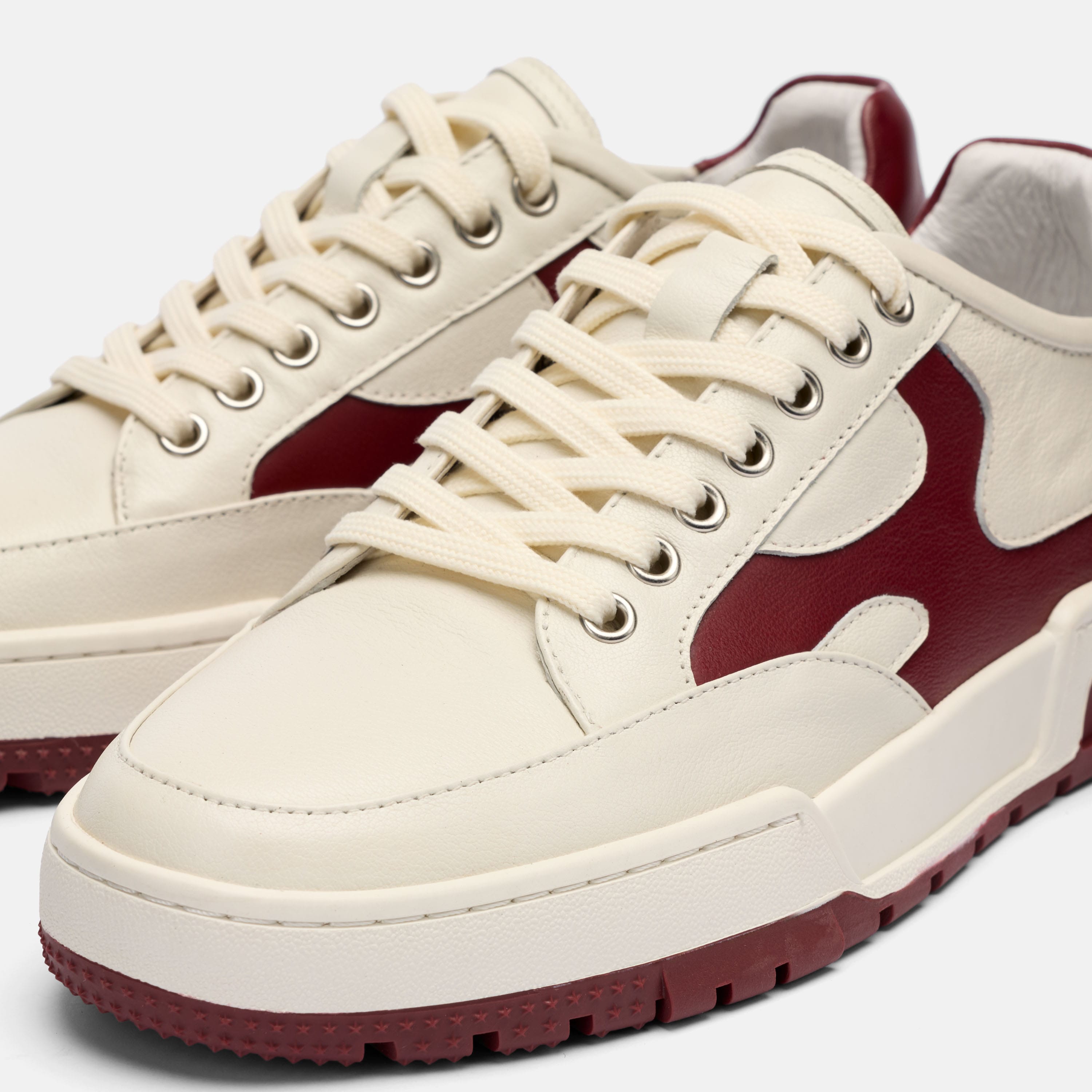 Women's Club Court Tennis Shoe - White/Burgundy