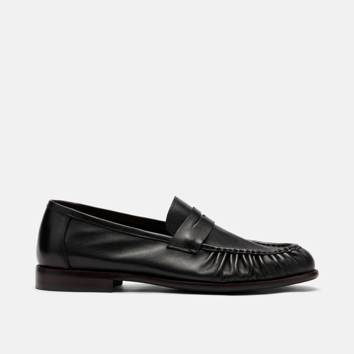 Suitsupply Black Leather Pleated Penny Loafers / Size 10 Kennedy Black Pleated Leather Penny Loafers main image 2