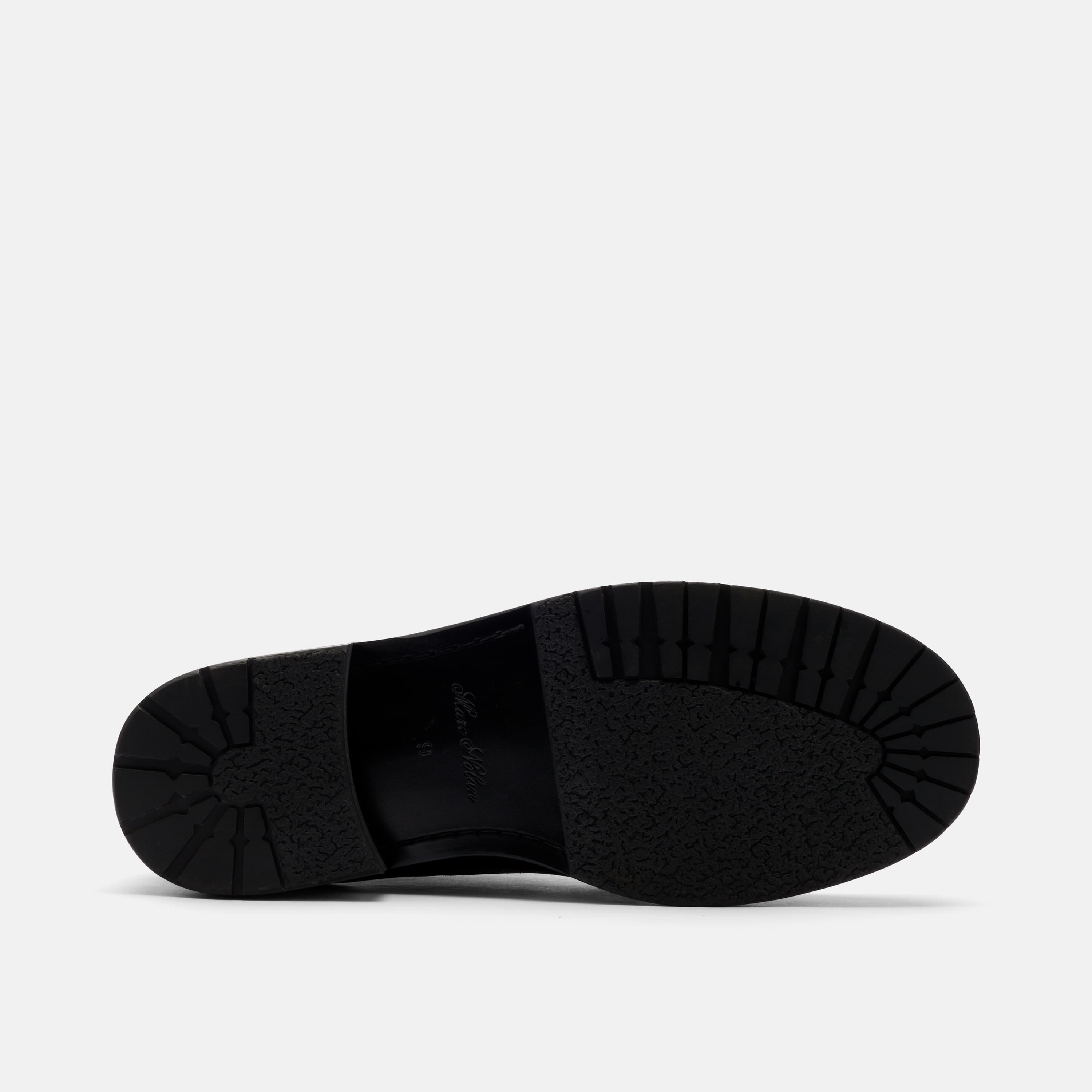Logan Black Leather Chukka Boots