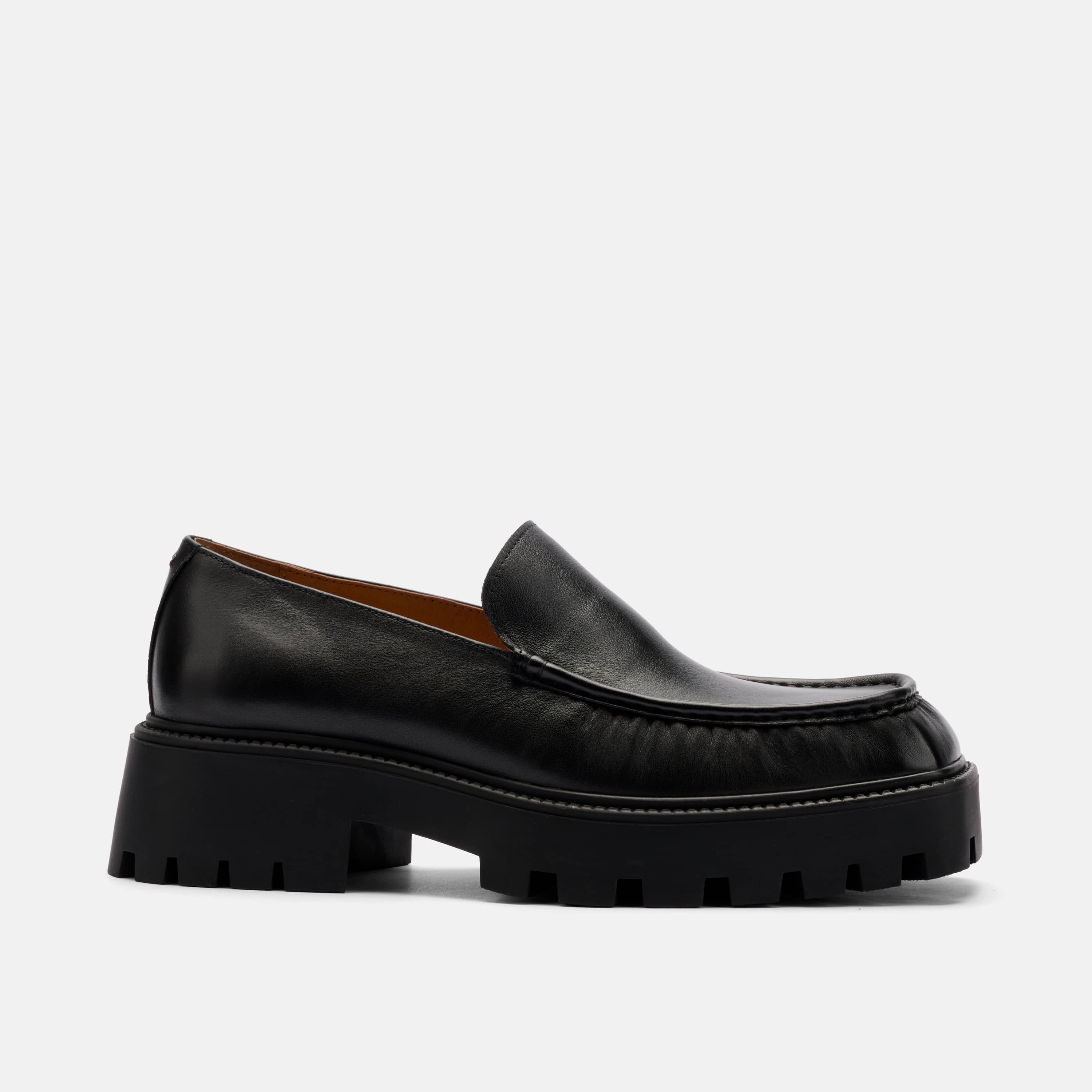 Mercer Black Leather Pleated Loafer
