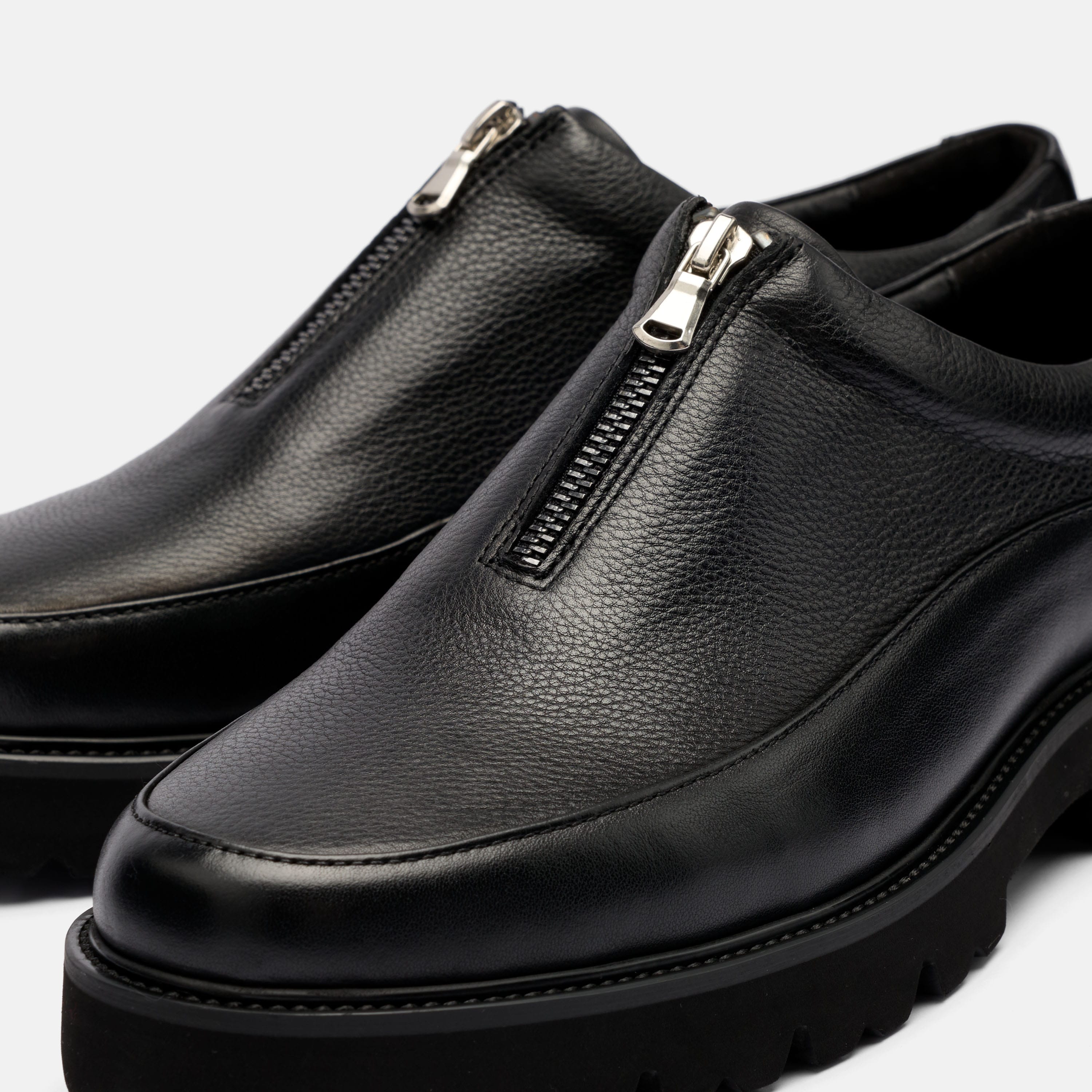 Monza Black Leather Zip Shoe