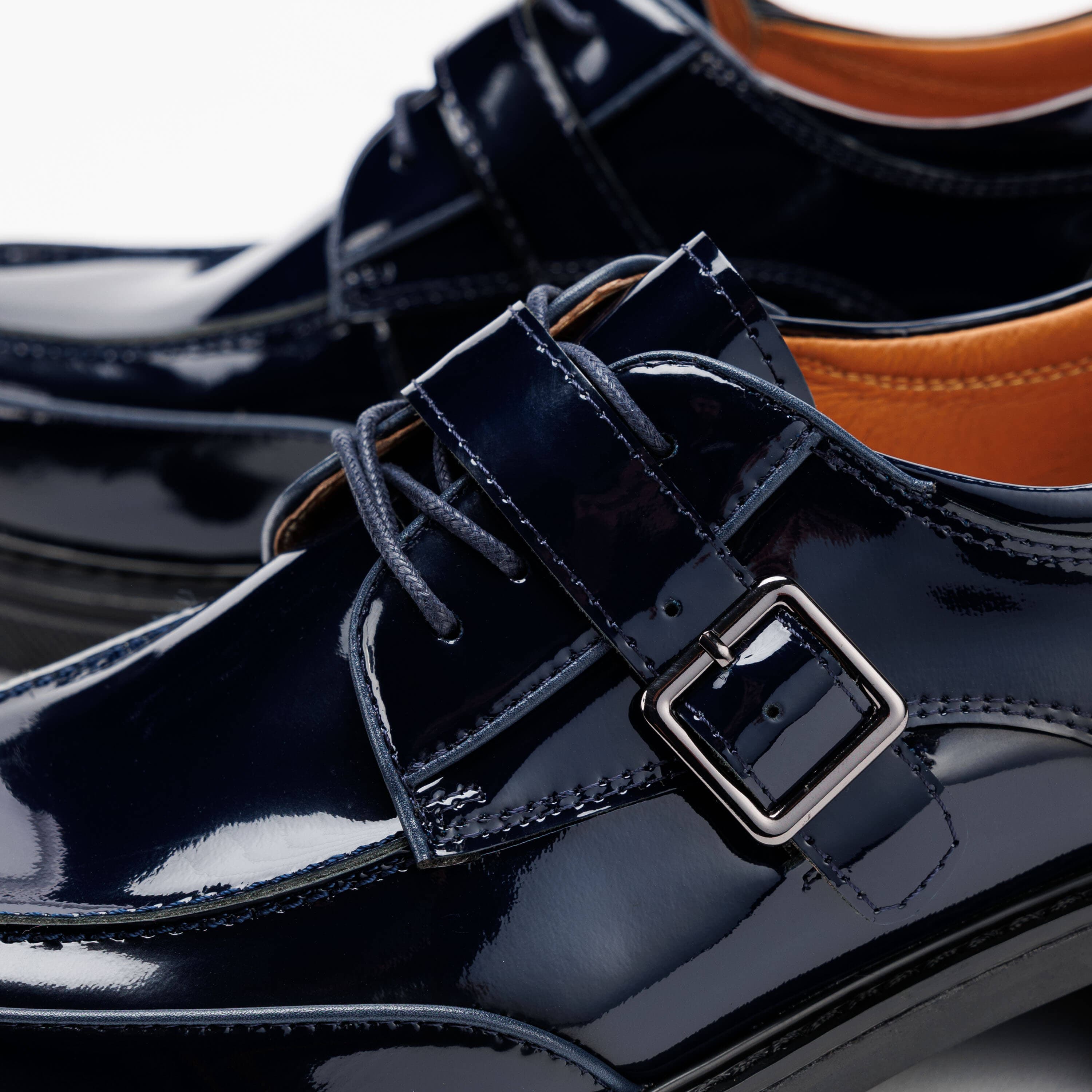 Atlas Low Patent Navy Derbys