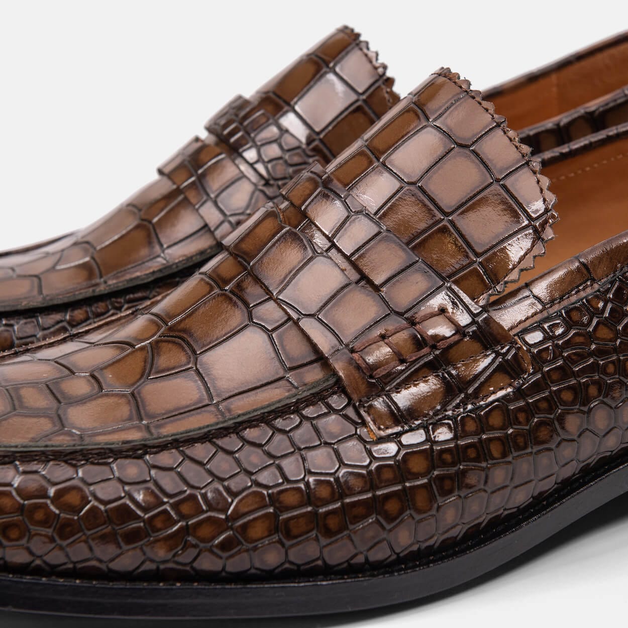 Magnanni crocodile-effect leather loafers - Brown